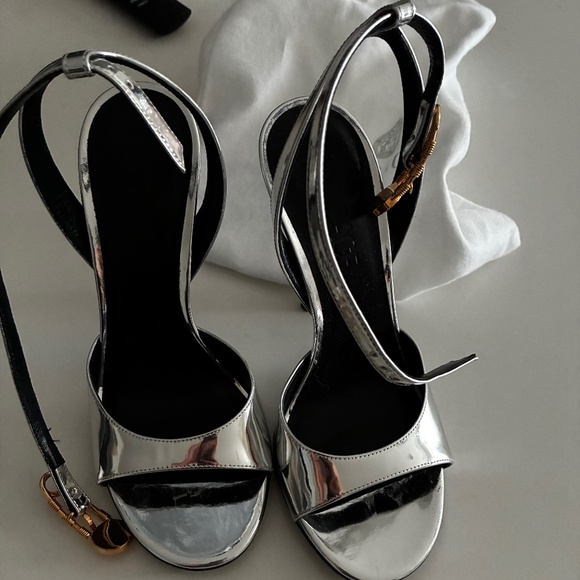 Versace heels - Picture 1 of 7